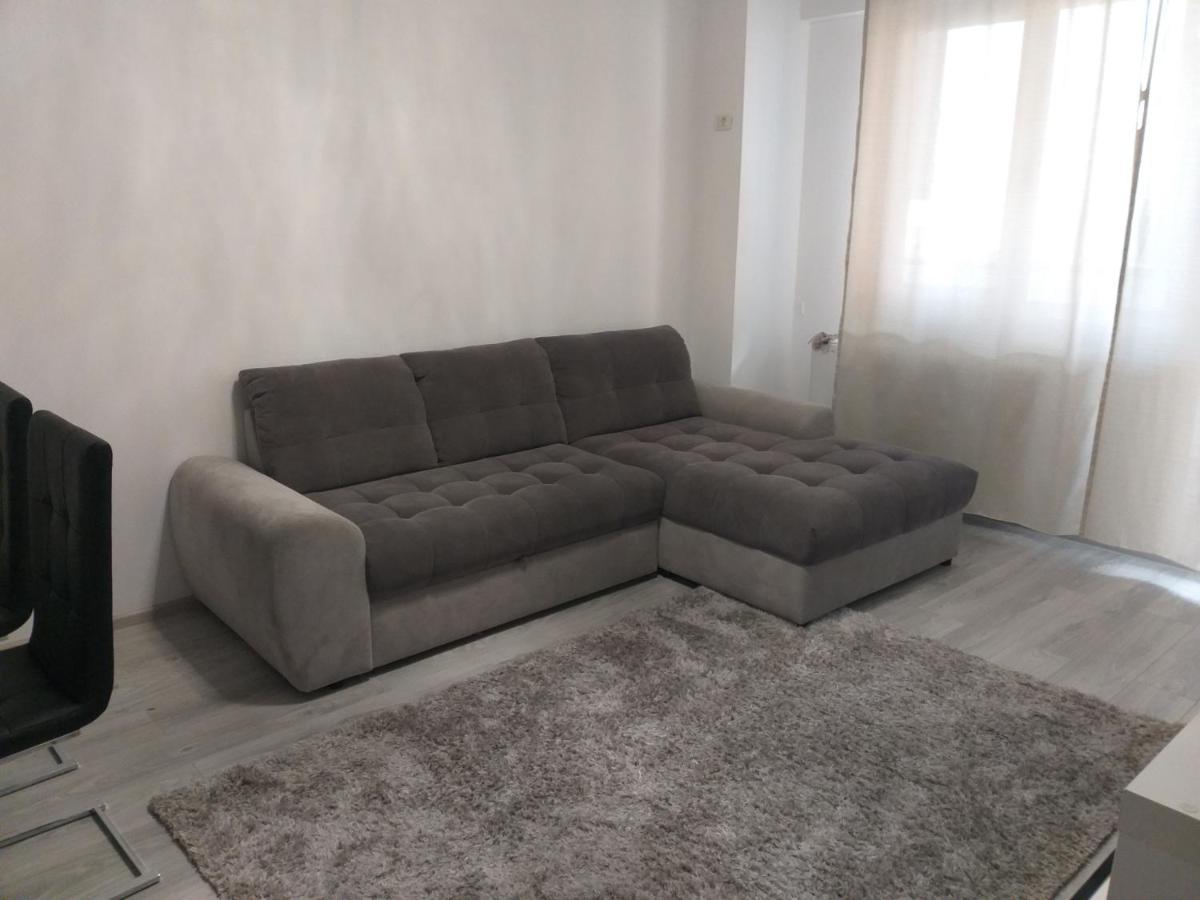 Luxury Daniel Apartament Residence Militari Roşu Extérieur photo