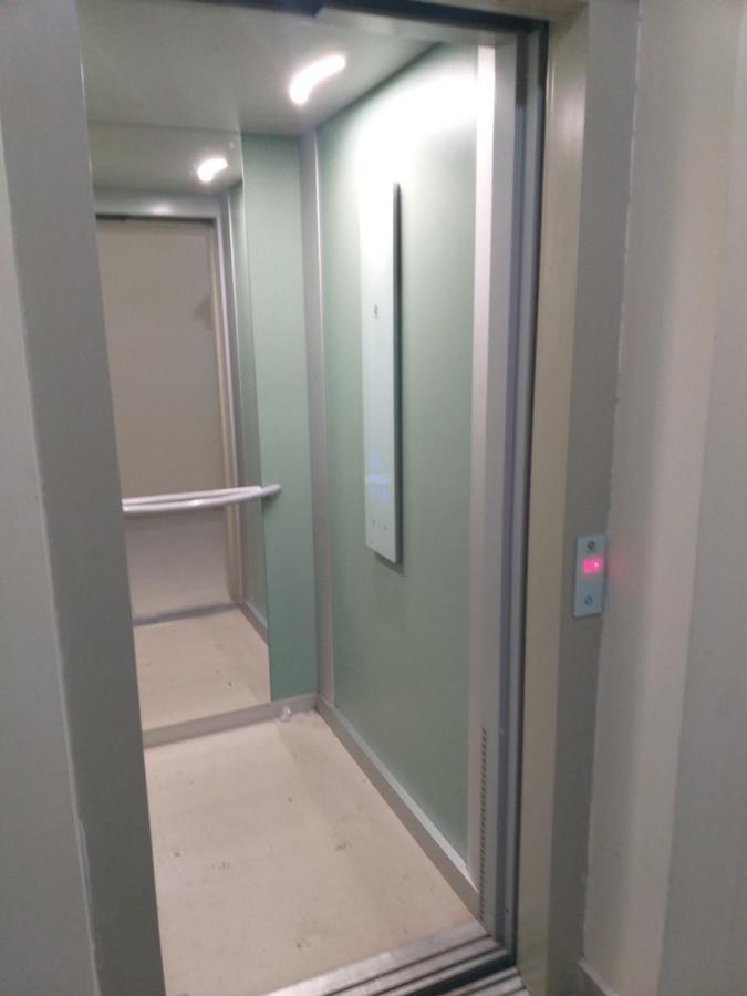 Luxury Daniel Apartament Residence Militari Roşu Extérieur photo