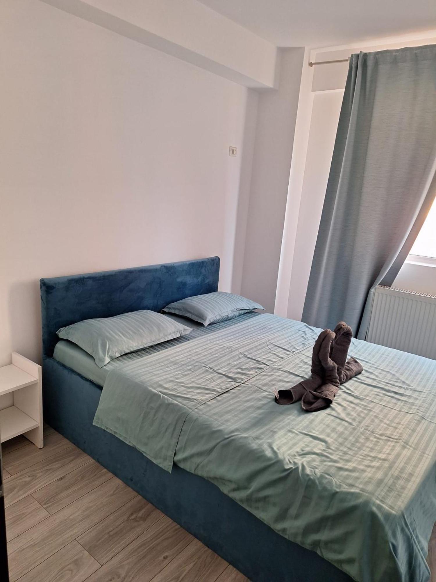 Luxury Daniel Apartament Residence Militari Roşu Extérieur photo